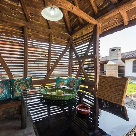 Augusta's Authentic Villa *