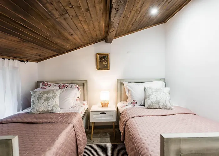 Villa Augusta's Authentic Pchelnik (Varna)